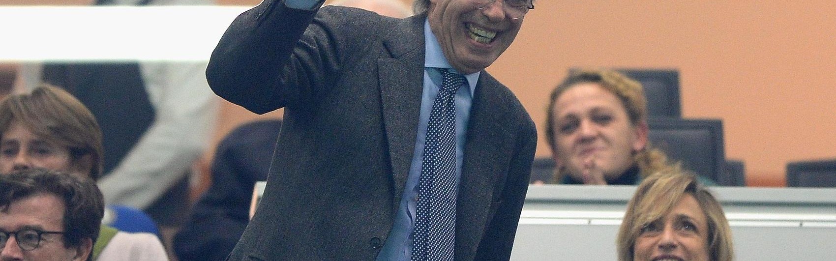 宝威体育登录入口-莫拉蒂：齐沃善于自我管理且很冷静 劳塔罗、巴雷拉应获终身合同